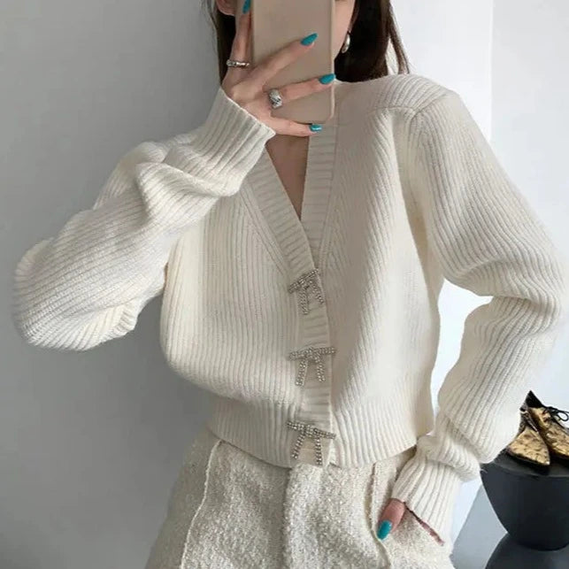 Autumn And Winter Clothing 2023 Fashion Trend Ladies French Retro Knitted Cardigan V-neck Long-sleeved Solid Color Sweater  Amaijoin