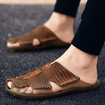 Carregue a imagem no visualizador da Galeria, Genuine Leather Men&#39;s Slippers Crocodile Grain Style Men Flip Flops High Quality Sandals Non-slip Male Slippers Home Slippers  Amaijoin
