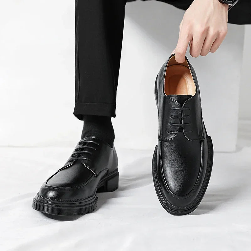 New Men's Leather Shoes Fashionable Trendy Thick Bottom Oxfords Lace-Up Black White Business Office Wedding Formal Shoe for Men  Amaijoin