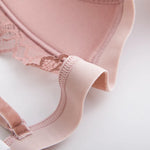 Carregue a imagem no visualizador da Galeria, Birdtree 100%Mulberry Silk Women Triangle Cups Bras Traceless 3/4 Cup Wire Free Thin Padding Sexy Lace Bra 2023 New P37627QC  Amaijoin
