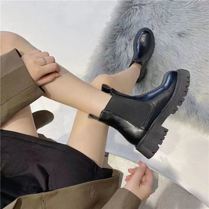 Women's Chelsea Boots Genuine Leather Autumn Winter Fashion  Ankle  Retro Marton Booties Ladies Bota Feminina Q356  Amaijoin