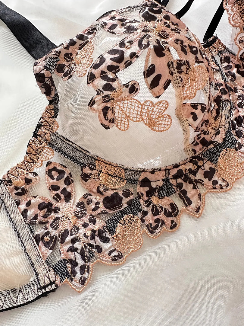 Lingerie Sexy Delicate Underwear Embroidery Lace Leopard Cross See Through Bra and Panty Set Erotic Intimate for Female New  Amaijoin