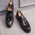 Carregue a imagem no visualizador da Galeria, 2022 New Fashion Mens Sequined Tassel Shoes Handmade Retro Comfortable Soft Non-slip Loafers Male Casual Leather Shoes 38-44  Amaijoin
